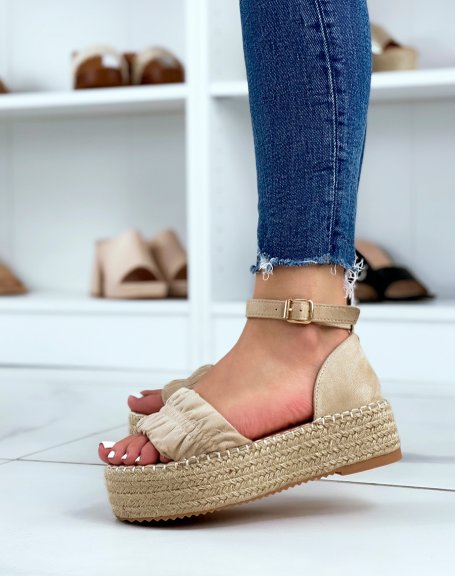 Beige suedette wedge sandals with thick pleated strap