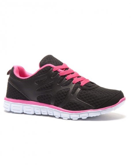 Black and fuchsia sneaker with contrasting sole