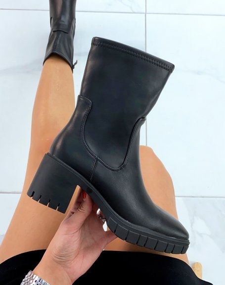 Black ankle boots with heel and soft upper with square toe