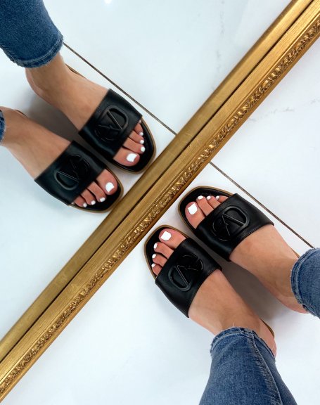 Black chunky strap flat sandals