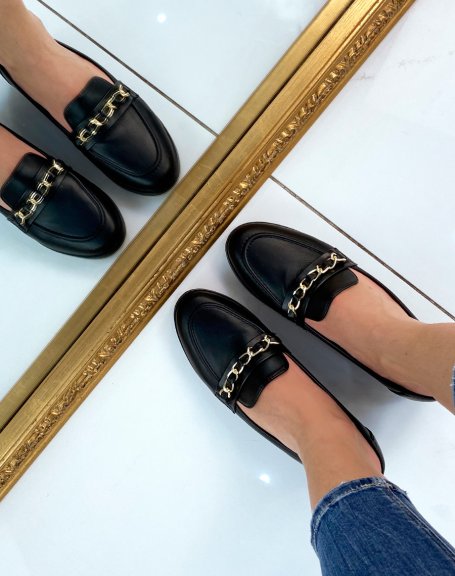 Black loafers with thin golden chain