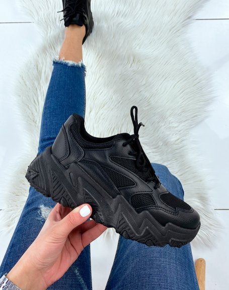 Black oversized platform sneakers
