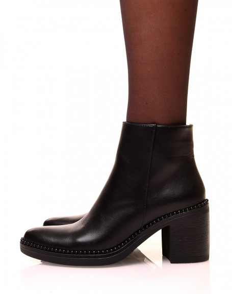 Black Pointed Toe Block Heel Ankle Boots