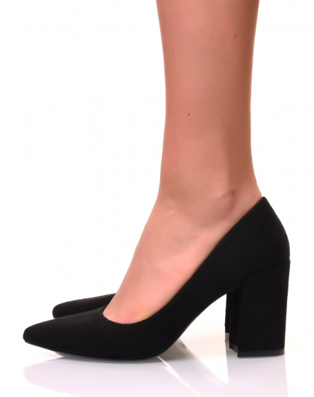 Black suedette pumps with square heels