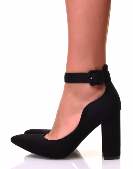 Black suedette pumps with straps and chunky heel
