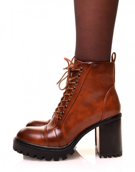 Camel ankle boots with heels and laces