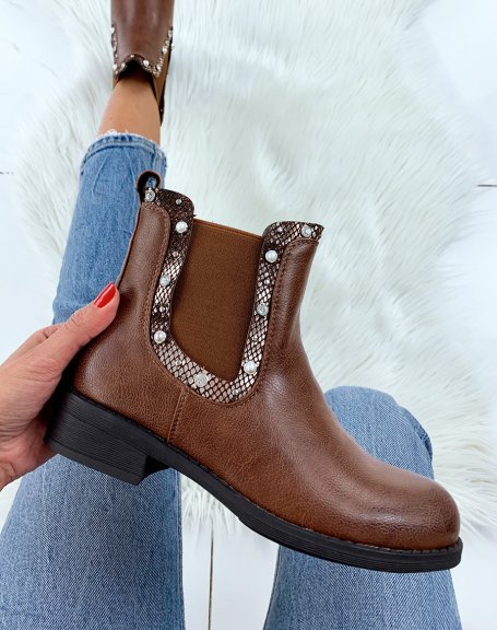 Camel ankle boots with snake details and jewels around the elastic