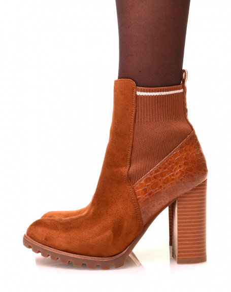 Camel ankle boots with two-material heels with a sock effect
