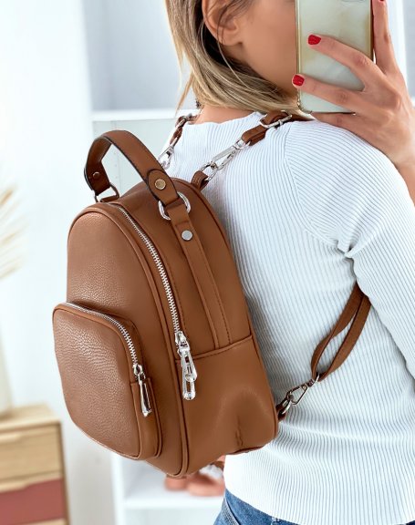 Camel backpack with silver zips