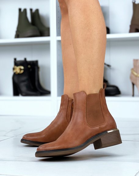 Camel Chelsea boots with gold detail