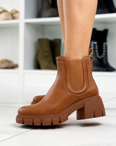 Camel Chelsea-inspired low-heeled ankle boots