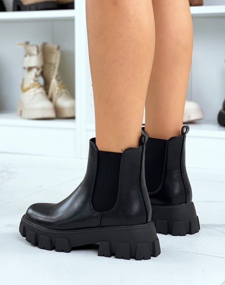 Chelsea boots noires  grosse semelle paisse et crante