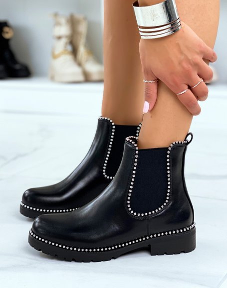 Chelsea boots noires graines  dtails perles