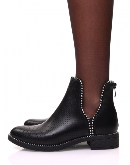 Chelsea boots without elastic textured beaded with small studs