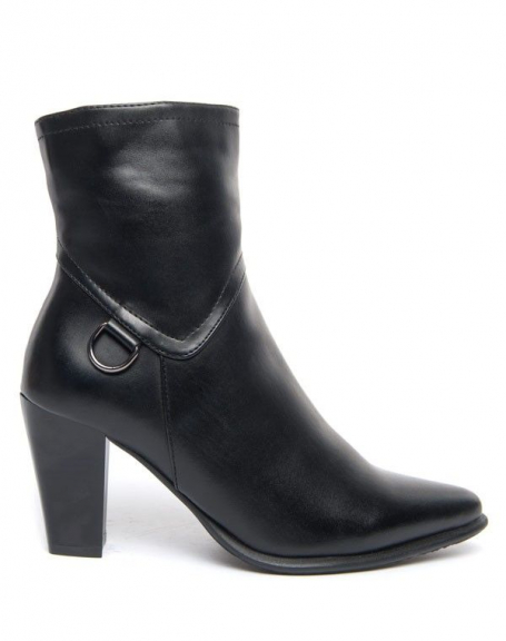 Dazawa women's shoe: black ankle boot, pointed heel
