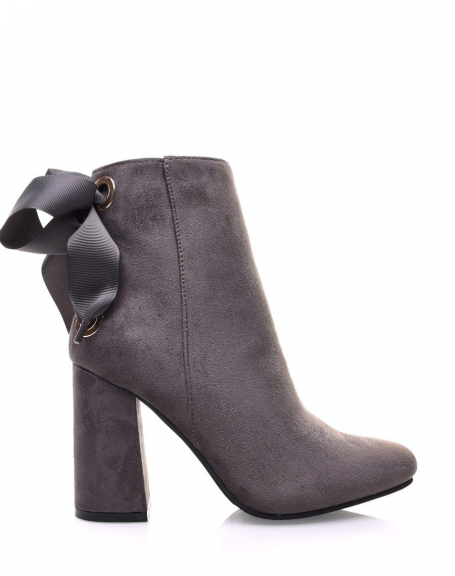 Gray suedette ankle boots with satin heels and laces