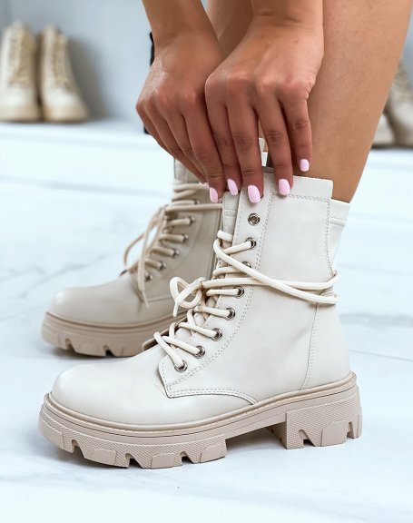 High beige ankle boots with laces and heeled sole