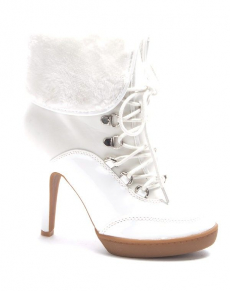 Jennika women's shoe: white fur boot