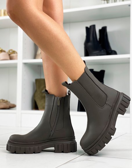 Khaki rubber ankle boots with thick sole