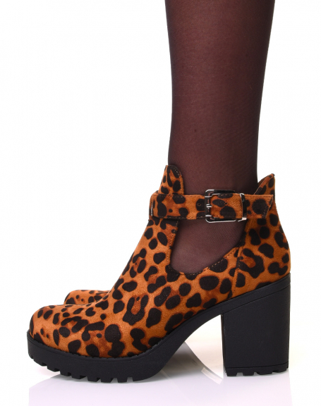 Leopard ankle boots in openwork suede