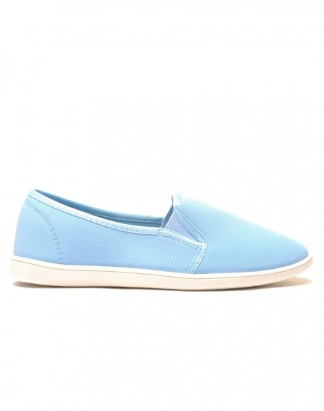 Light and comfortable blue slippers