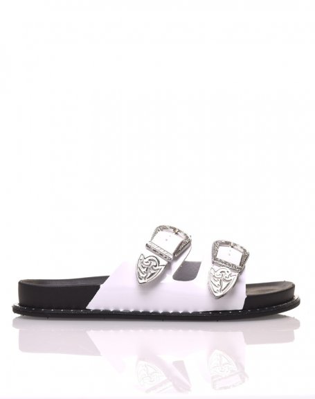 Mules blanches  boucles argent