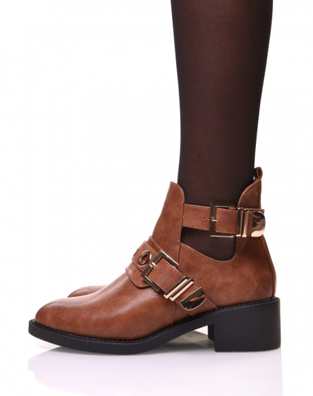 Openwork camel ankle boots with decorative strap