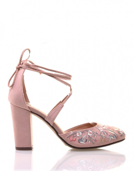 Pink embroidered heeled sandals