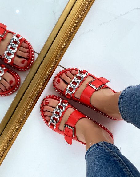 Red sandals with double straps and silver chain