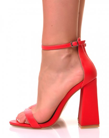 Red sandals with square heels