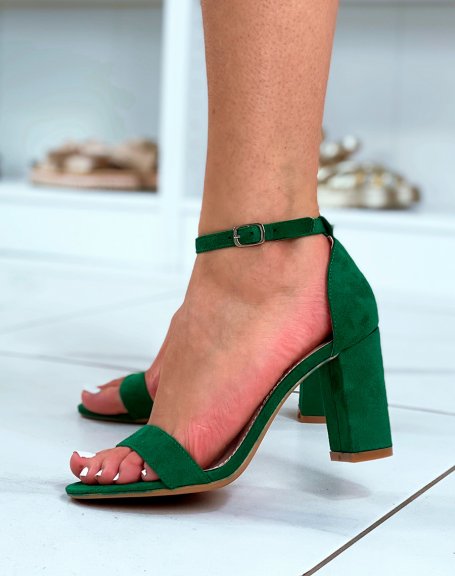 Sandales  talon en sudine vert  fines lanires