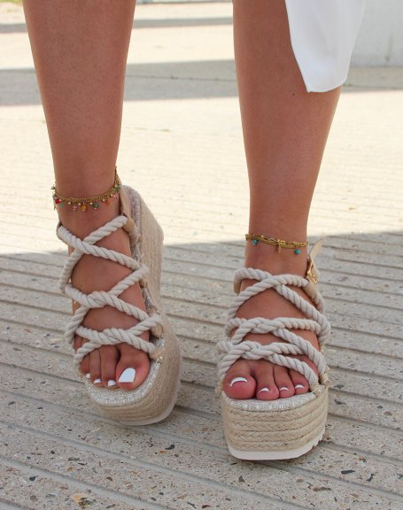 Sandales beiges  lanires style corde et semelle paisse en toile de jute