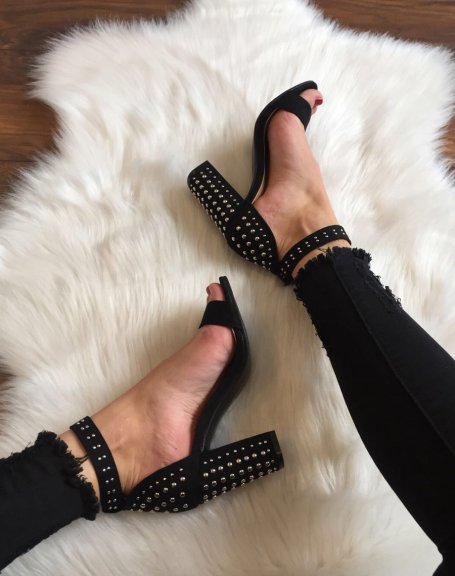 Sandales cloutes noires