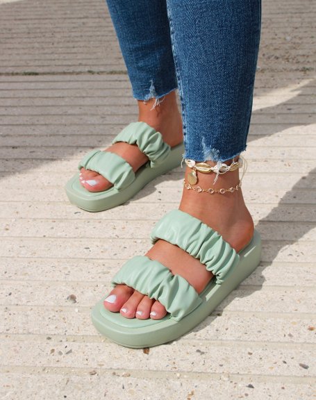 Sandales plates vert pastel  lanires froncs