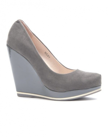 Sinly women's shoe: Gray wedge pump