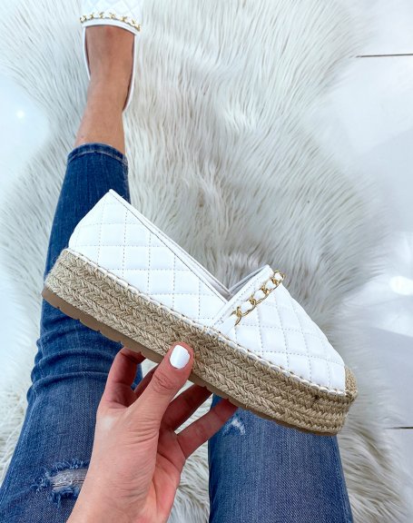 White quilted espadrilles with thin golden chain