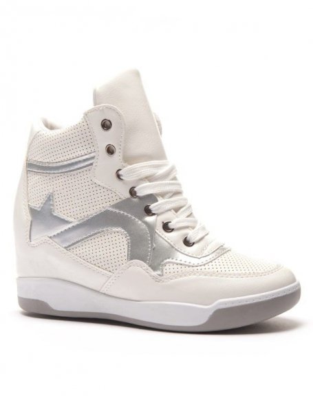 White wedge sneaker with inserts