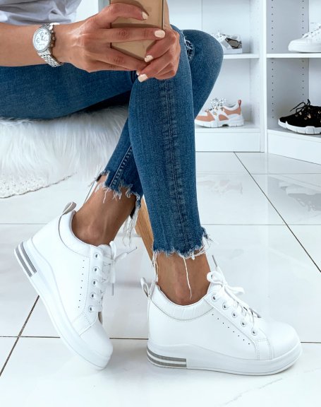 White wedge sneakers with white croc-effect panels