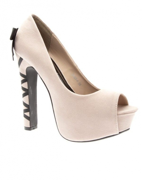 Women's shoes Like Style: Nude suedette pumps