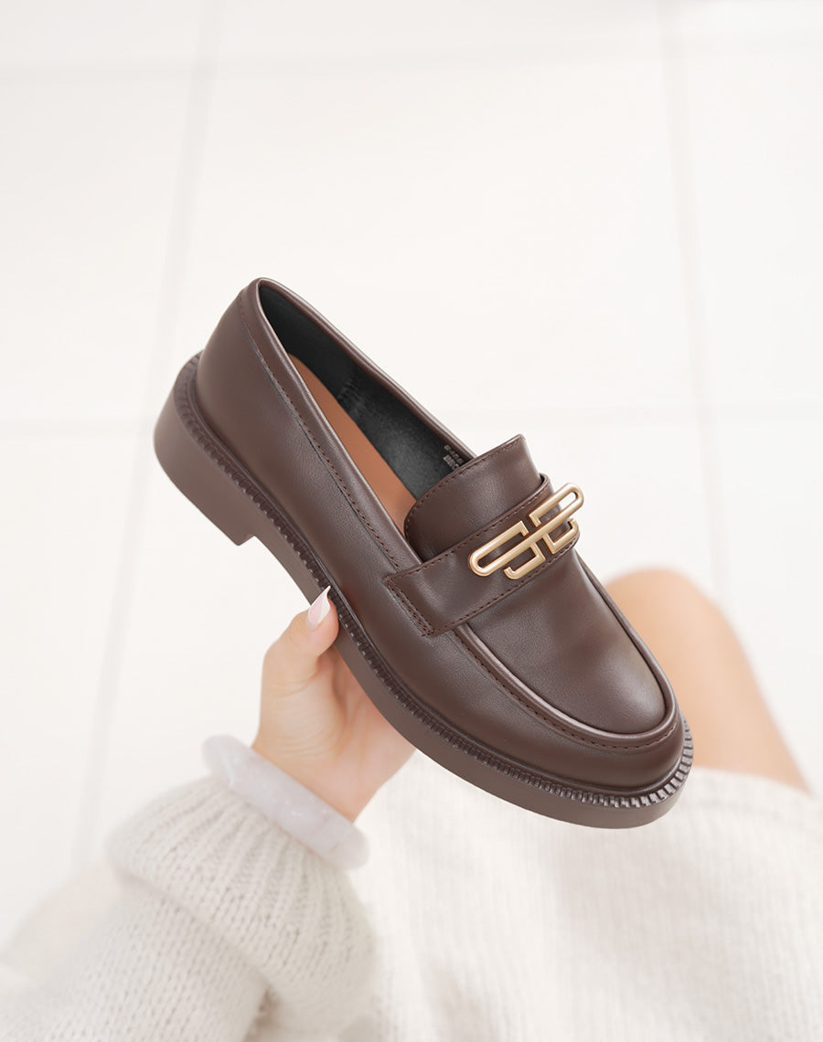 Mocassins marron à bijou doré