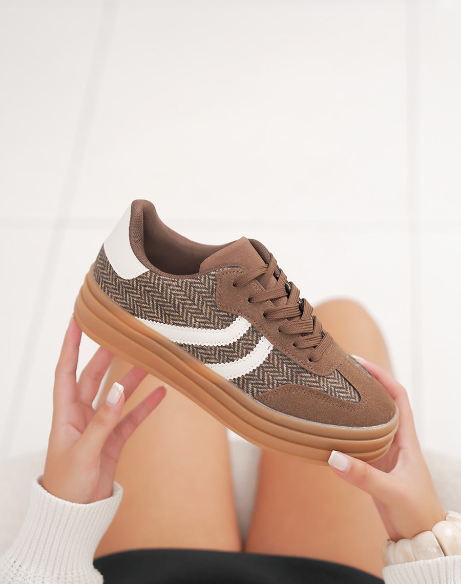 Basket femme marron tendance effet tweed chevron avec semelle plate