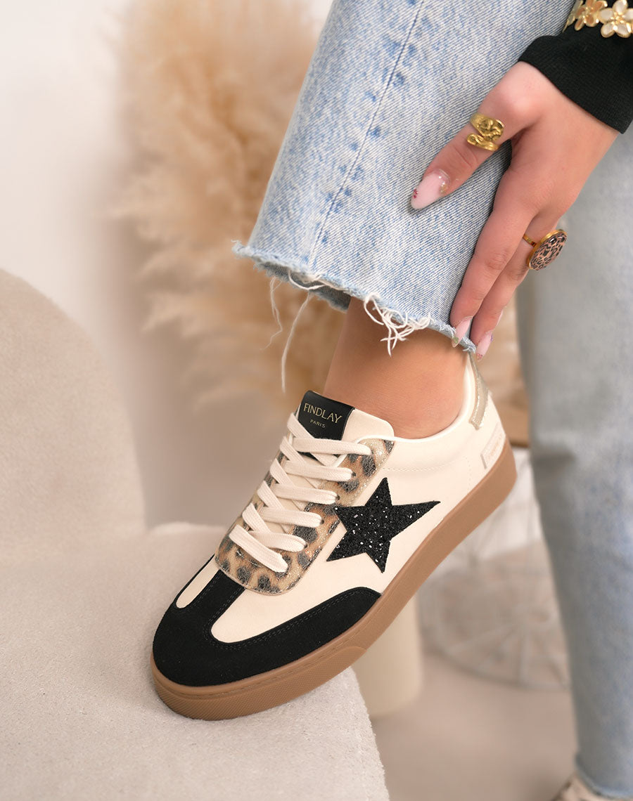 Basket femme noire et beige tendance à plateforme avec étoile pailletée et détail léopard