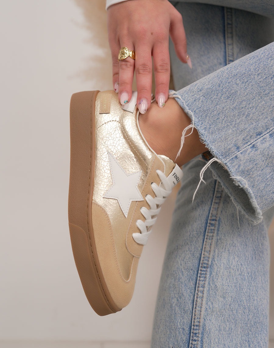 Basket femme dorée tendance à plateforme marron avec étoile blanche