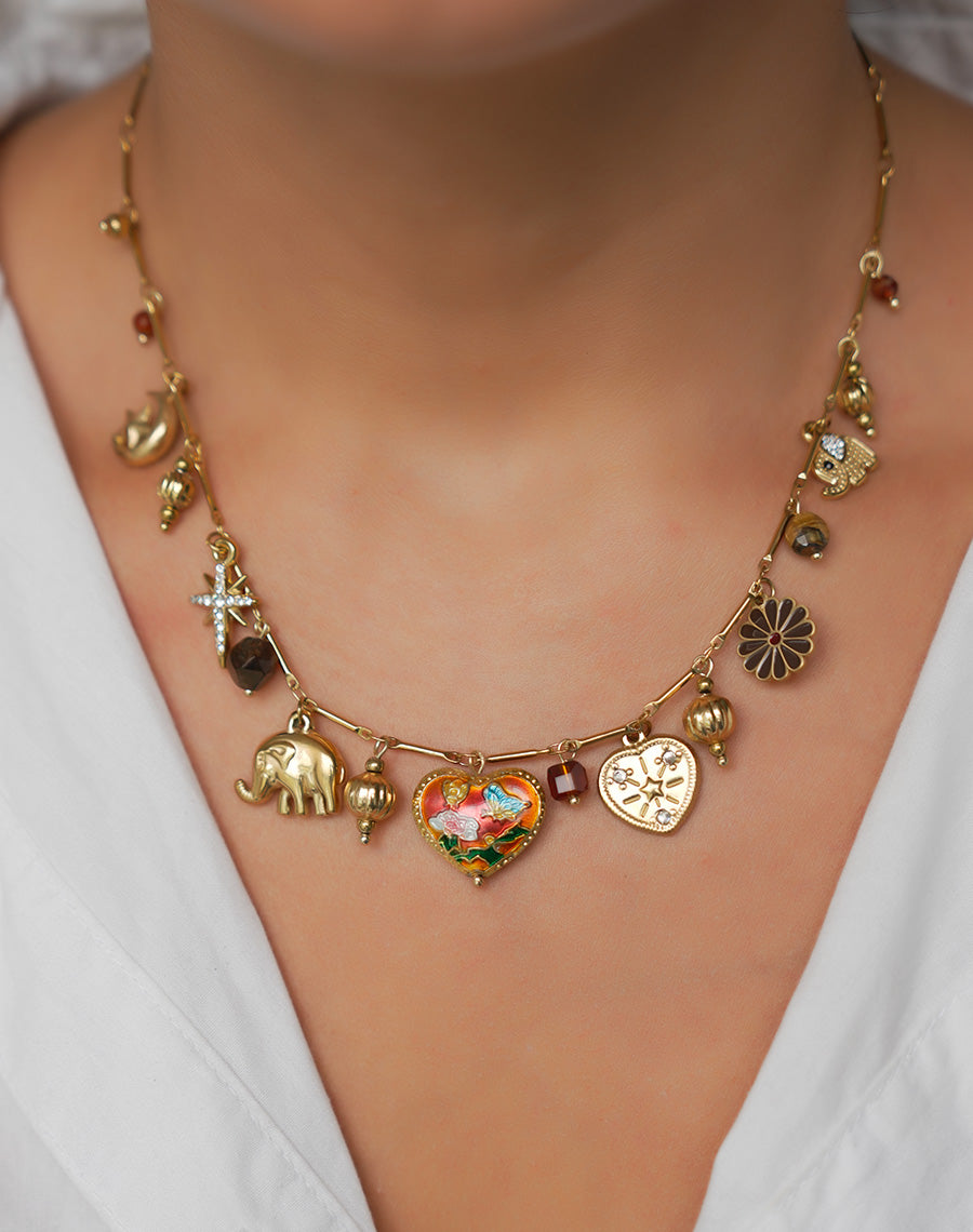 Collier Saina