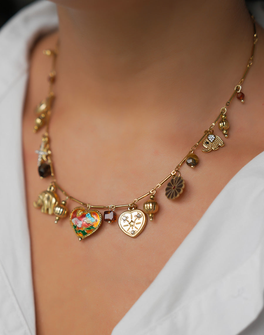 Collier Saina