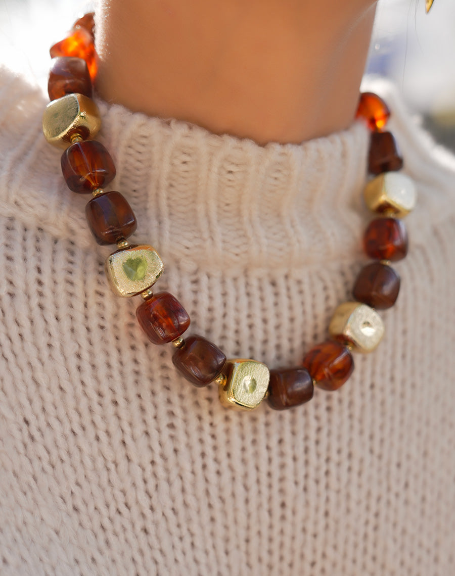 Collier Parla