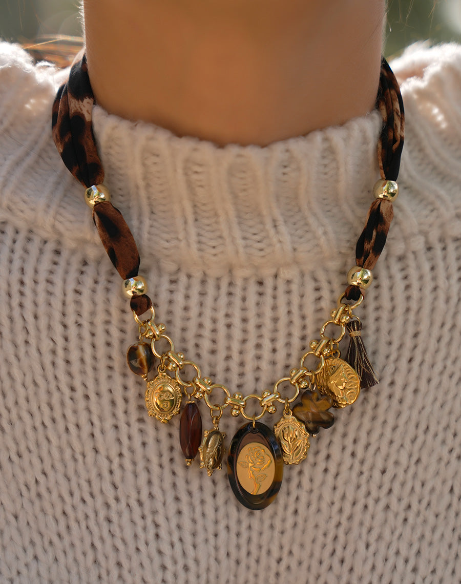 Collier Alafua