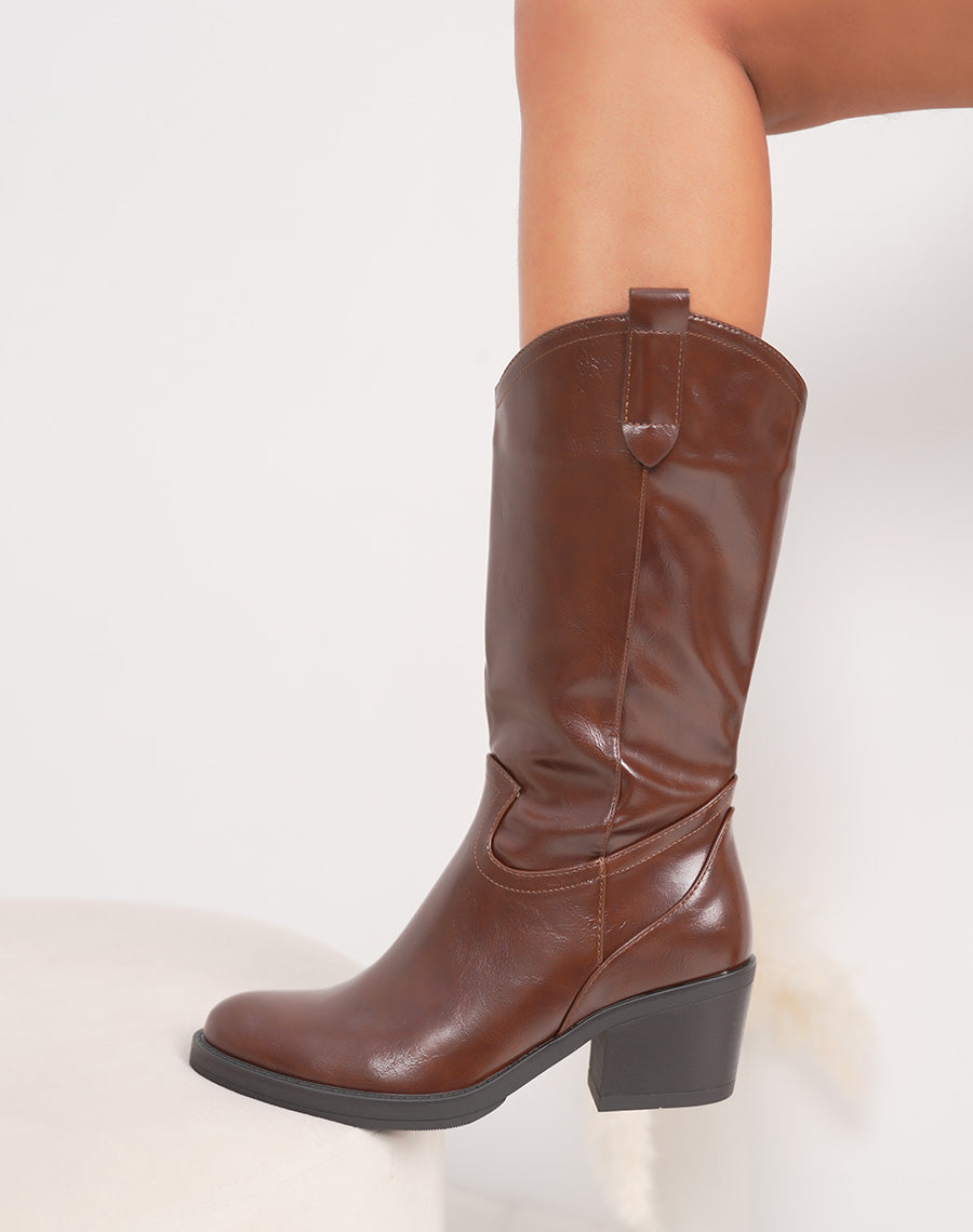 Bottines femme marron hautes élégantes style santiags à talon biseauté