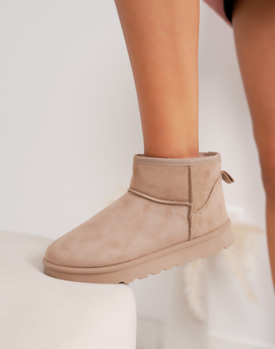 Bottines basses fourrées en suédine taupe