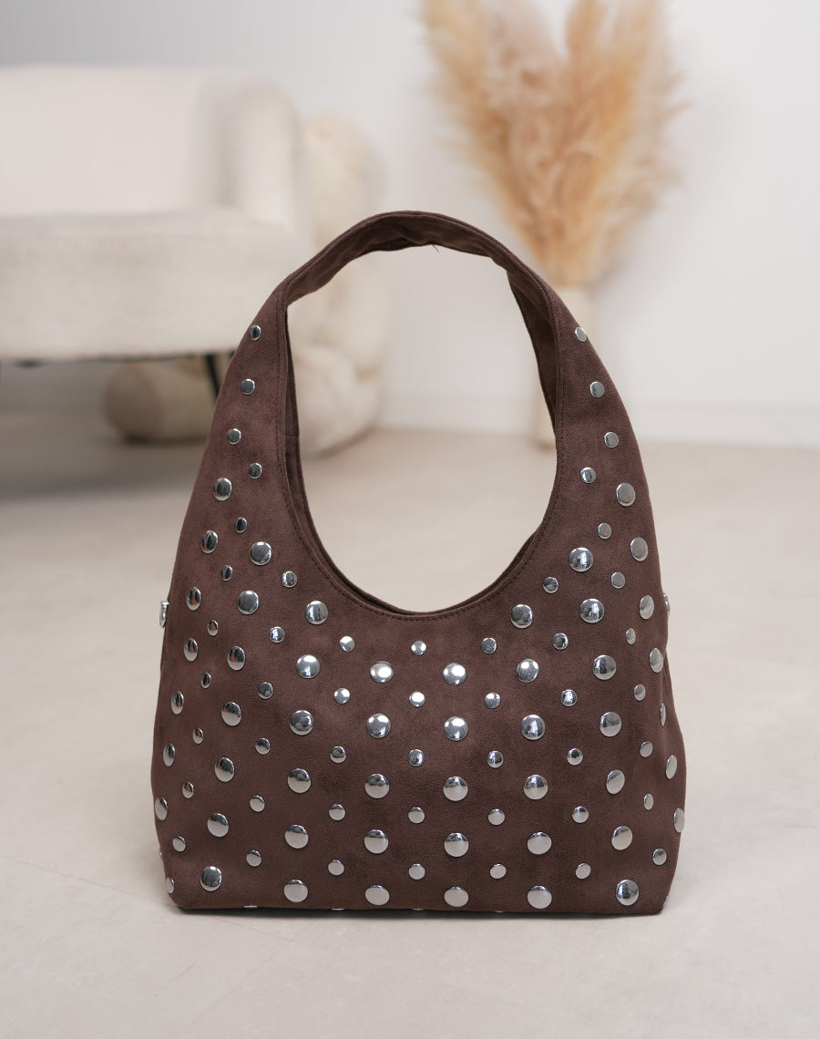 Sac besace femme marron en suédine avec clous argentés et double bandoulière